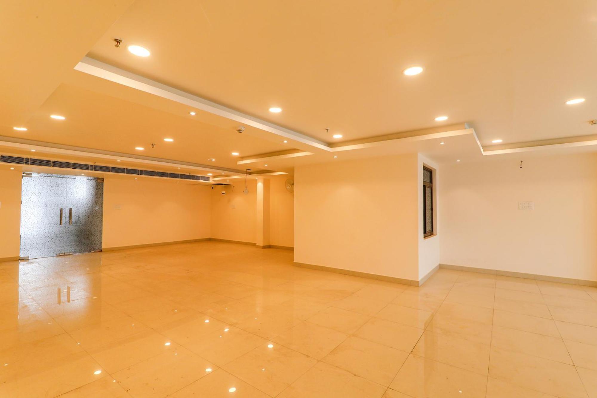 Fabhotel Rachna Palace And Banquets - Nr Lekhraj Metro Station 勒克瑙 外观 照片